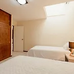 New Apt In Centro Gdl Near Cathedral & Attractions