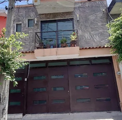 Hacienda Antigua Tlaquepaque 2Br 2Ba 300Mbps Int