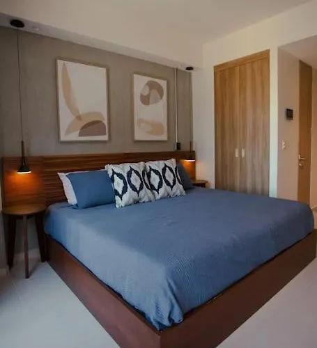 Peaceful Suite In Yu Country
