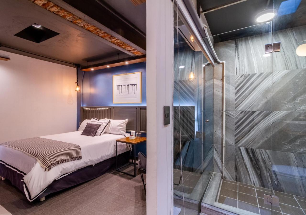The Yellow By Dot Boutique Apartahotel *