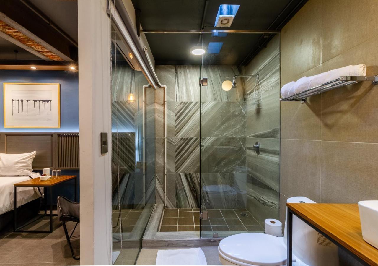 Apartahotel The Yellow By Dot Boutique *