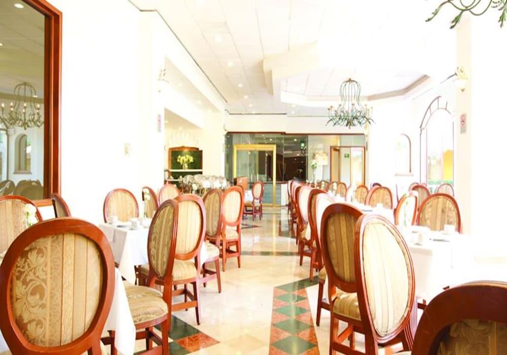 Misión Carlton 4* Guadalajara