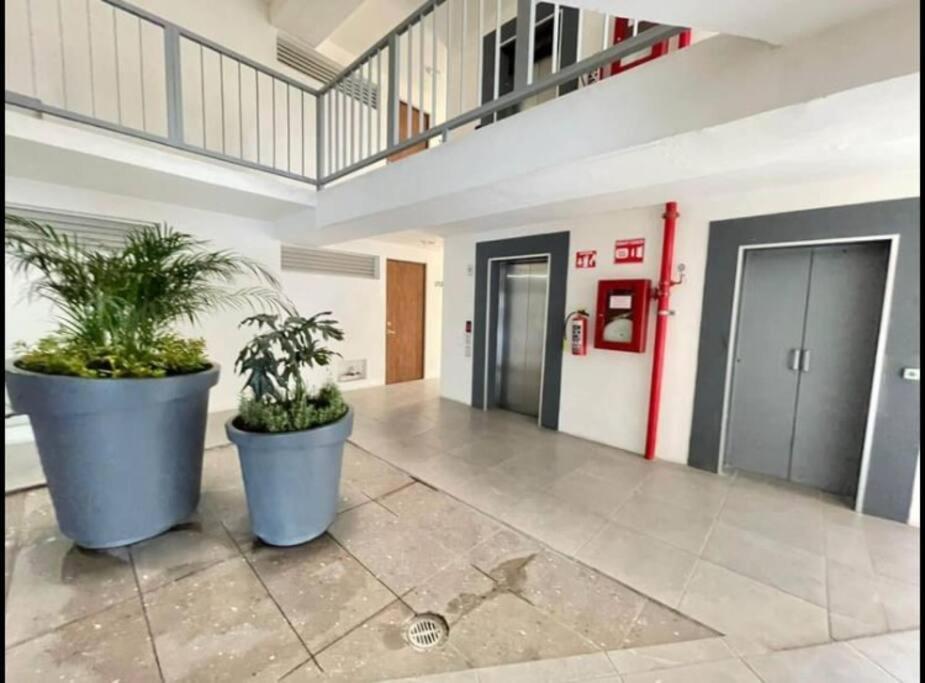 Centro Depto 3 Rec 2 Banos Y Balcon Con Mejores Vistas A La Ciudad Ac Alberca Climatizada Parking Free * Guadalajara
