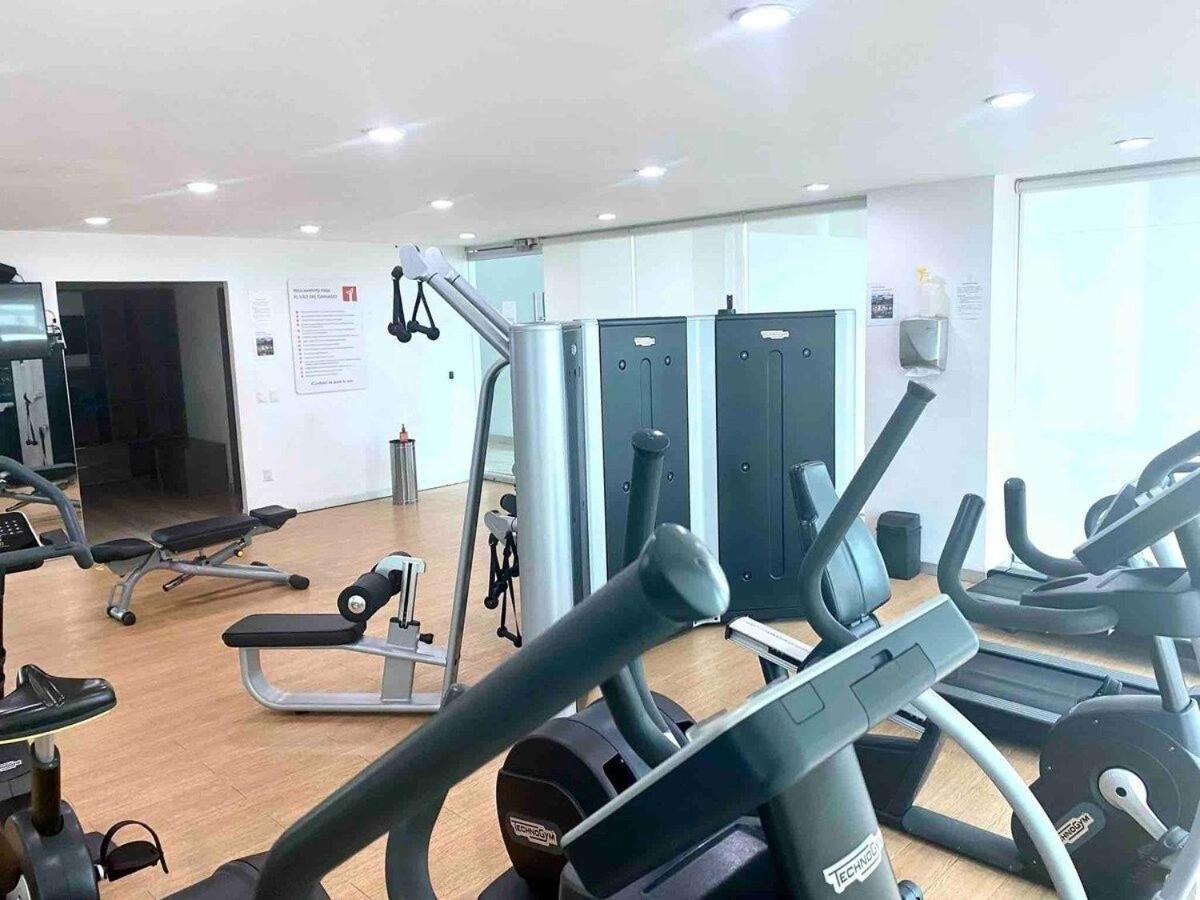 2 Recámaras, Hasta 7 Pax Con Alberca Y Gym Apartamento