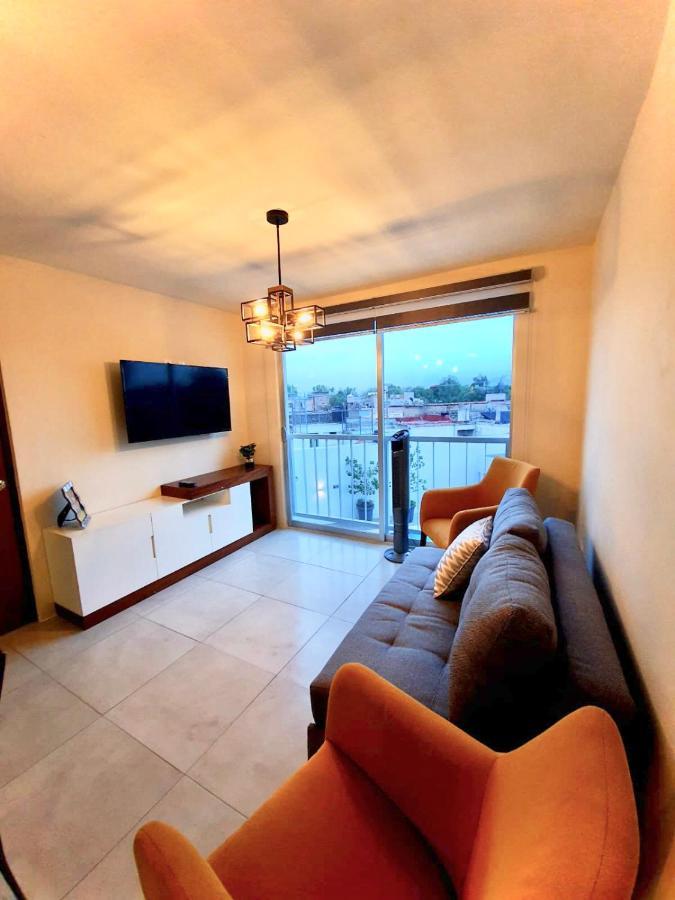 Departamento Nuevo Y Centrico Con Ambiente Familiar En Guadalajara