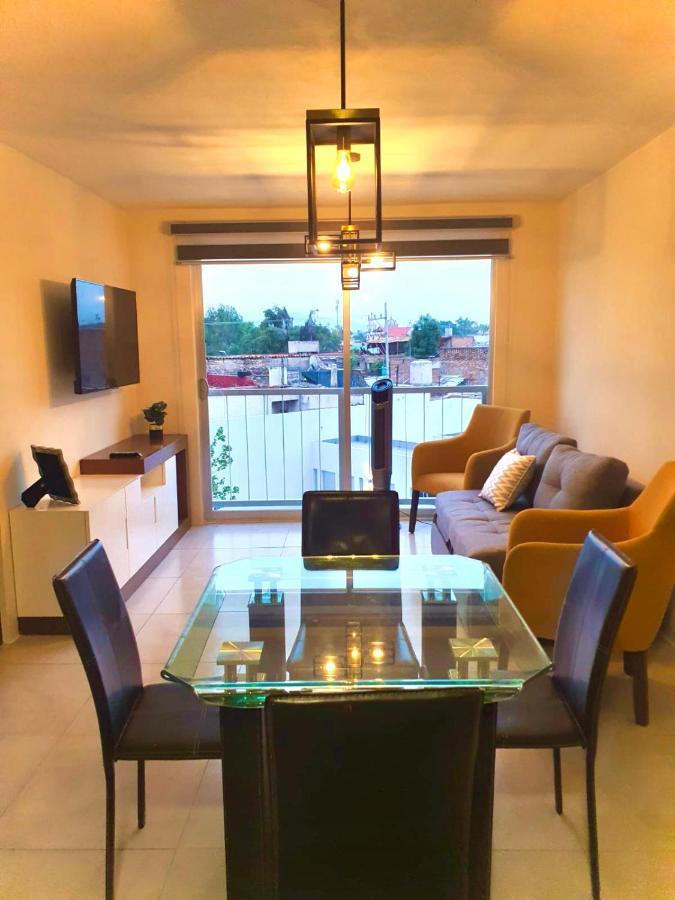 Departamento Nuevo Y Centrico Con Ambiente Familiar En Guadalajara
