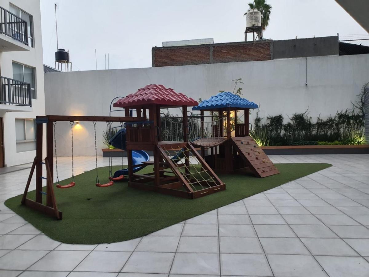 Departamento Nuevo Y Centrico Con Ambiente Familiar En Apartamento Guadalajara