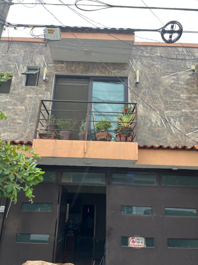 Hacienda Antigua Tlaquepaque 2br 2ba 300mbps Int