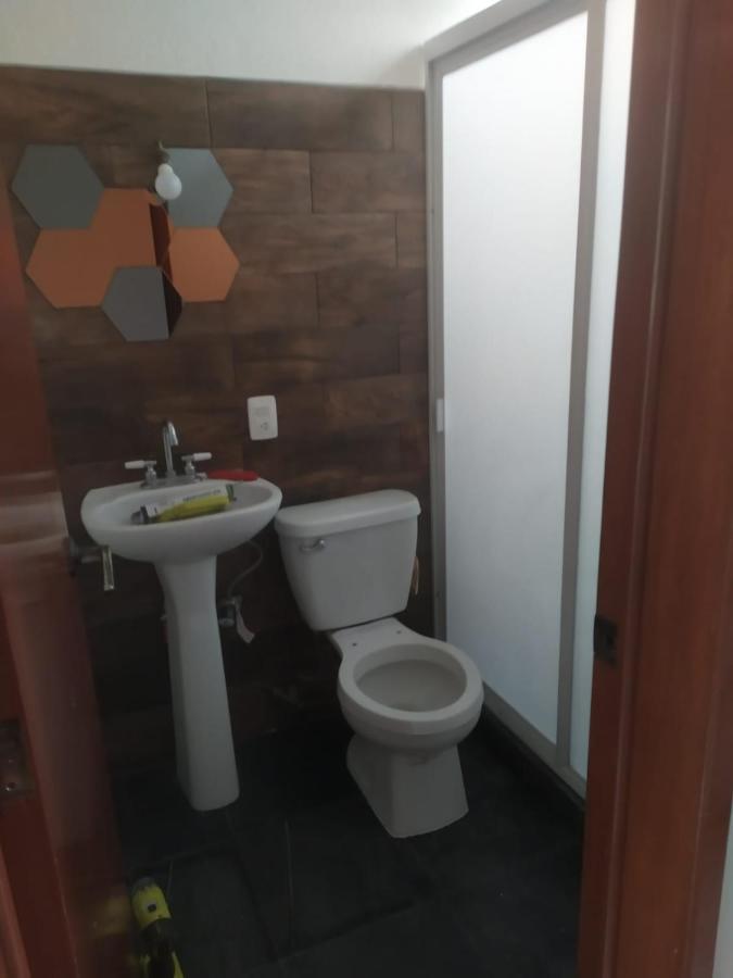 Casa Buena Ubicacion Cerca Del Centro * Guadalajara