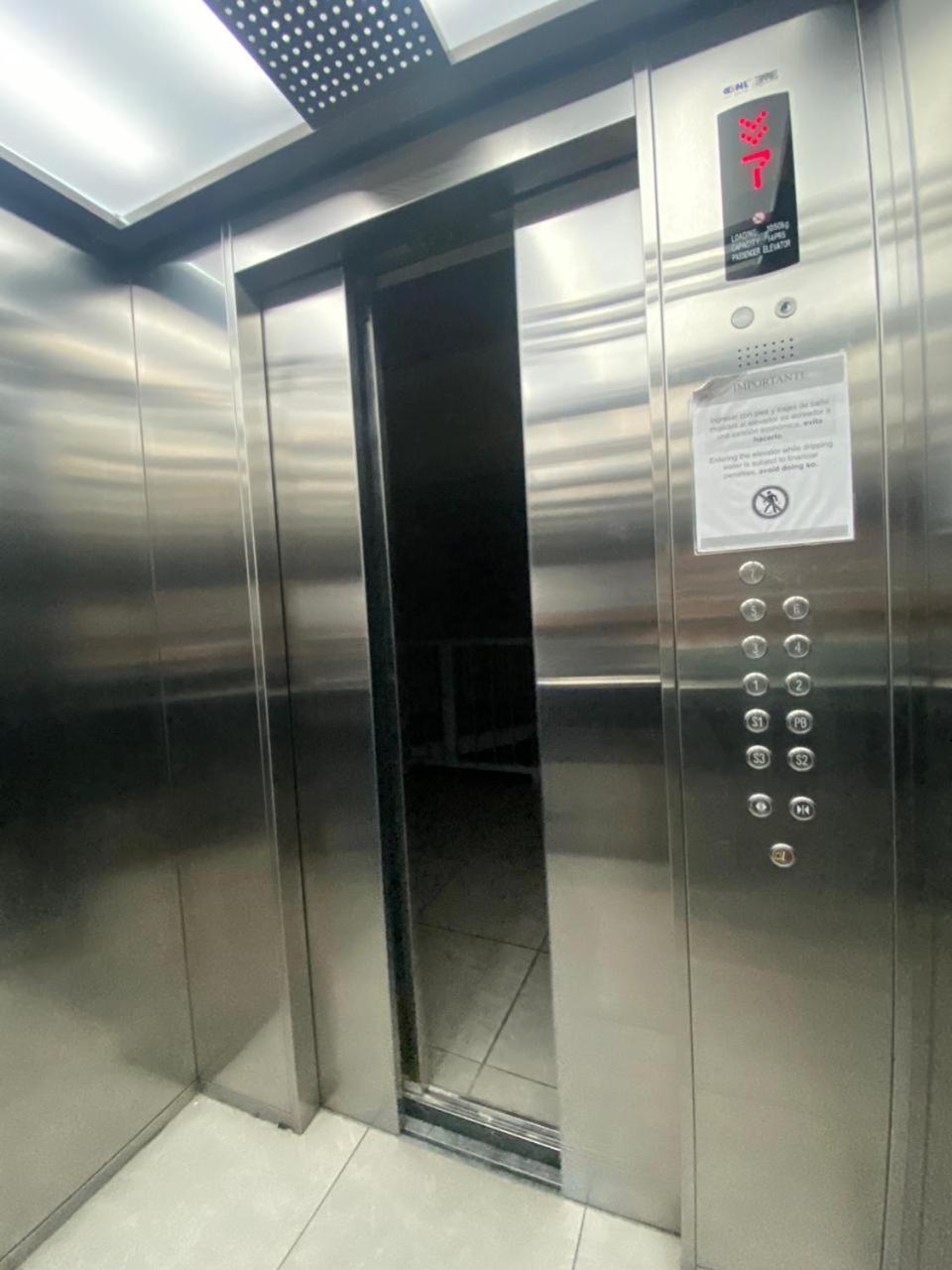 Centro Depto 3 Rec 2 Banos Y Balcon Con Mejores Vistas A La Ciudad Ac Alberca Climatizada Parking Free Apartment *