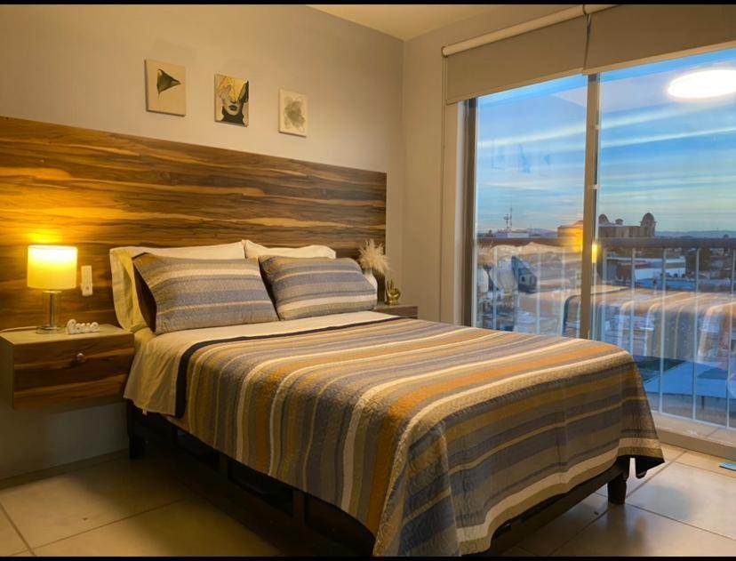 Centro Depto 3 Rec 2 Banos Y Balcon Con Mejores Vistas A La Ciudad Ac Alberca Climatizada Parking Free Apartment Guadalajara