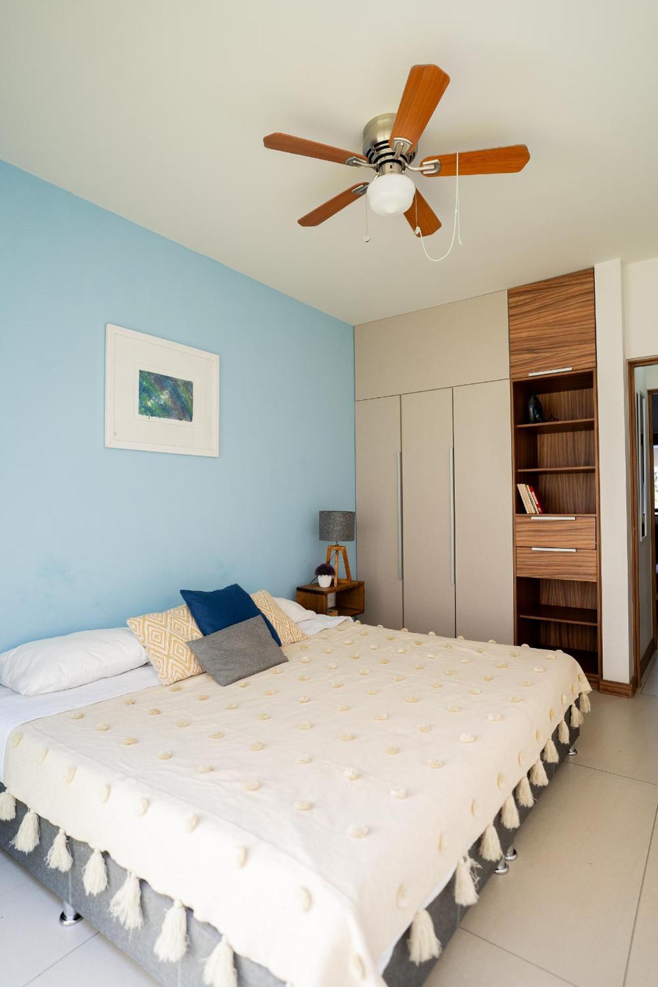 Apartamento A 5 Cuadras Del Consulado Comodo Departamento Familiar Con Patio Trasero