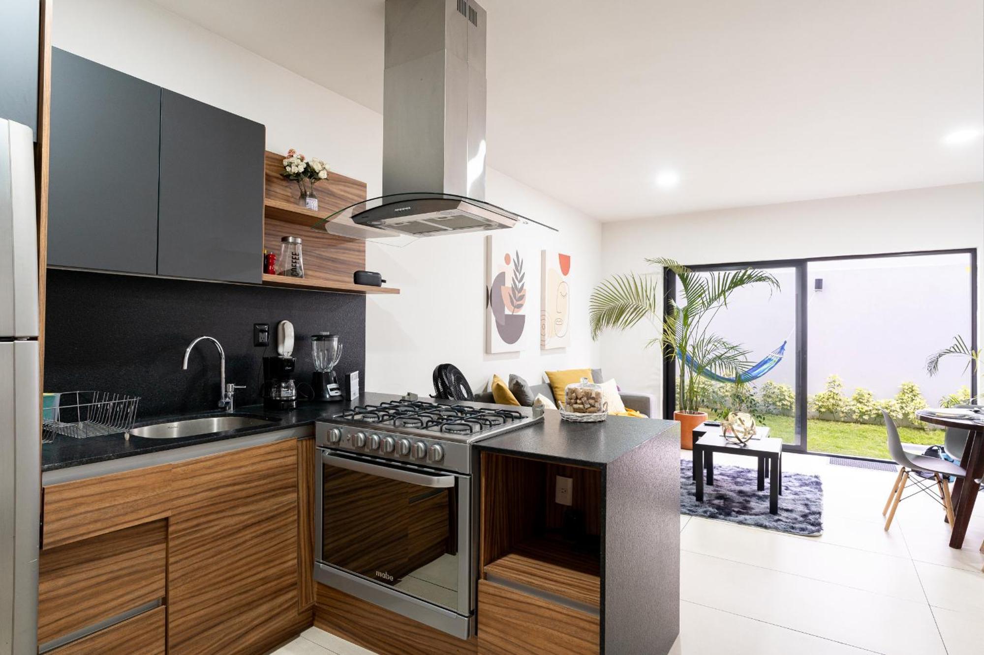 Apartamento A 5 Cuadras Del Consulado Comodo Departamento Familiar Con Patio Trasero