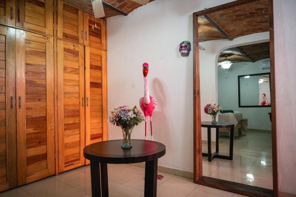 Casa Flamingos En El Centro De Tlaquepaque