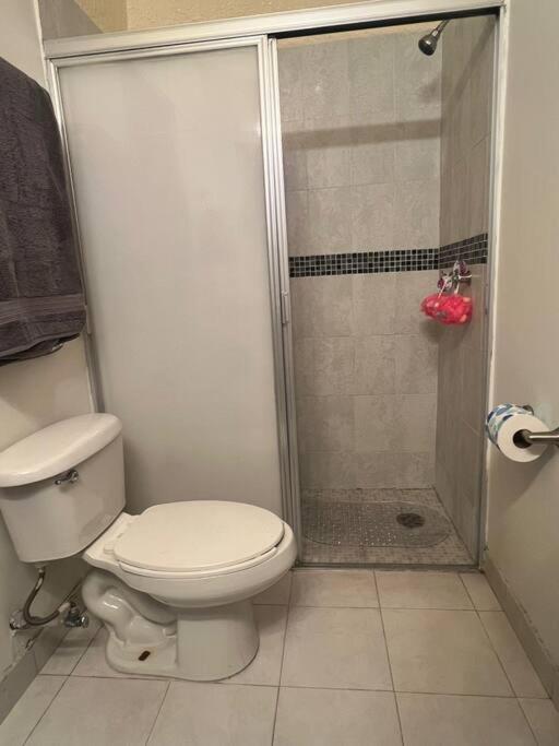 Apartamento Dpto Cerca Consul Usa, Hospital San Javier, Andares *
