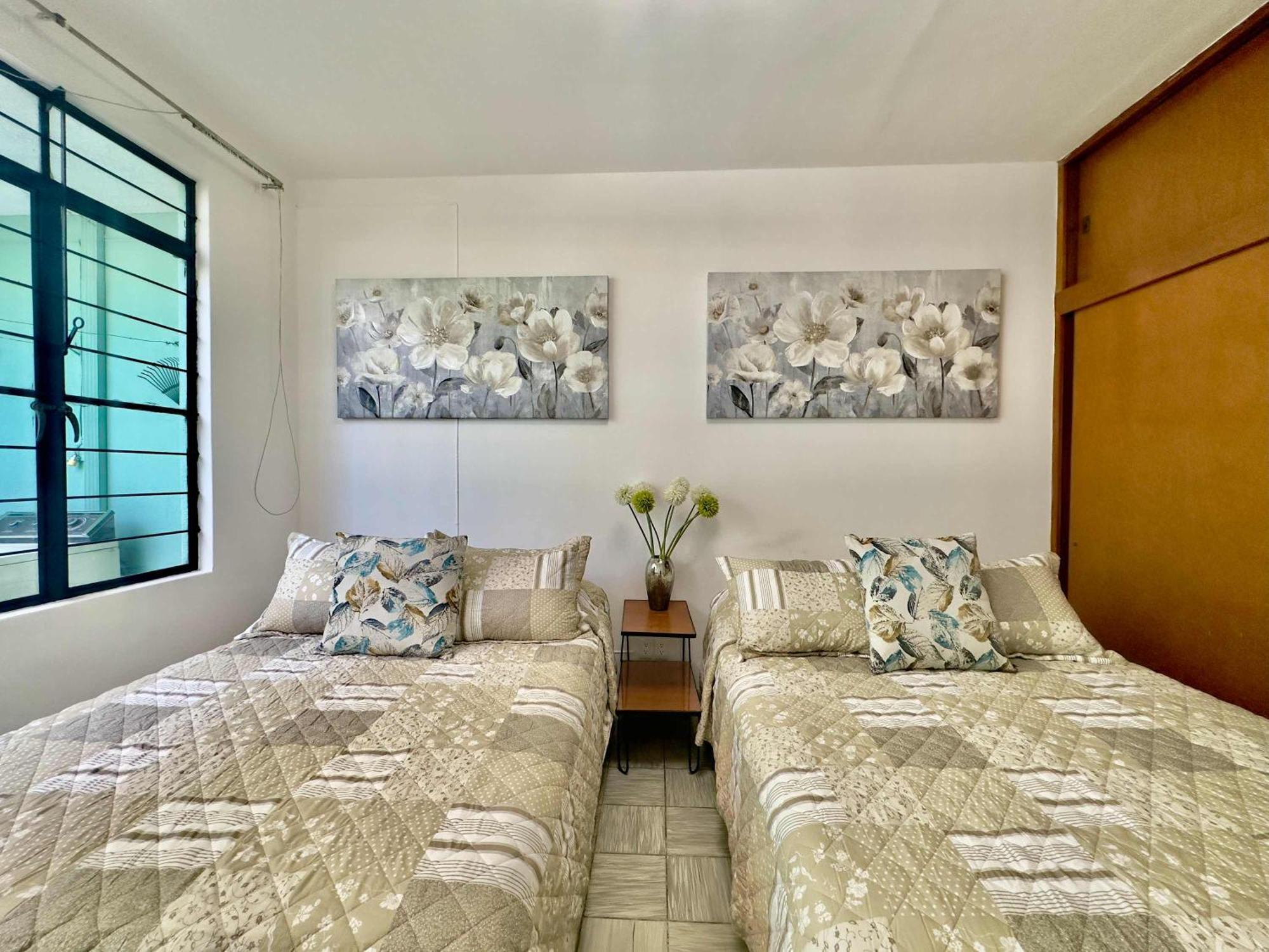 By Centro Medico Occidente 3 Br Holiday home *