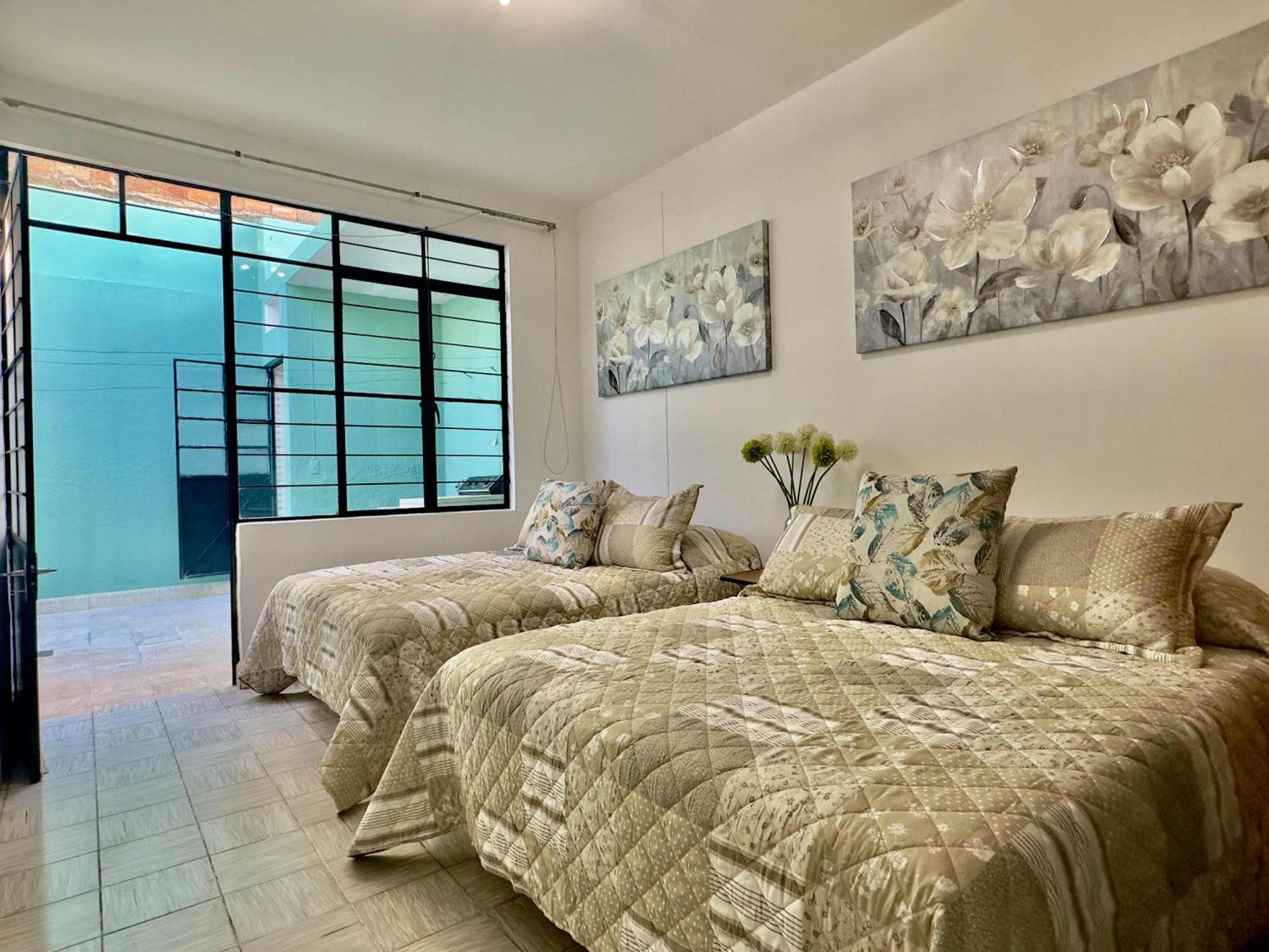 By Centro Medico Occidente 3 Br *