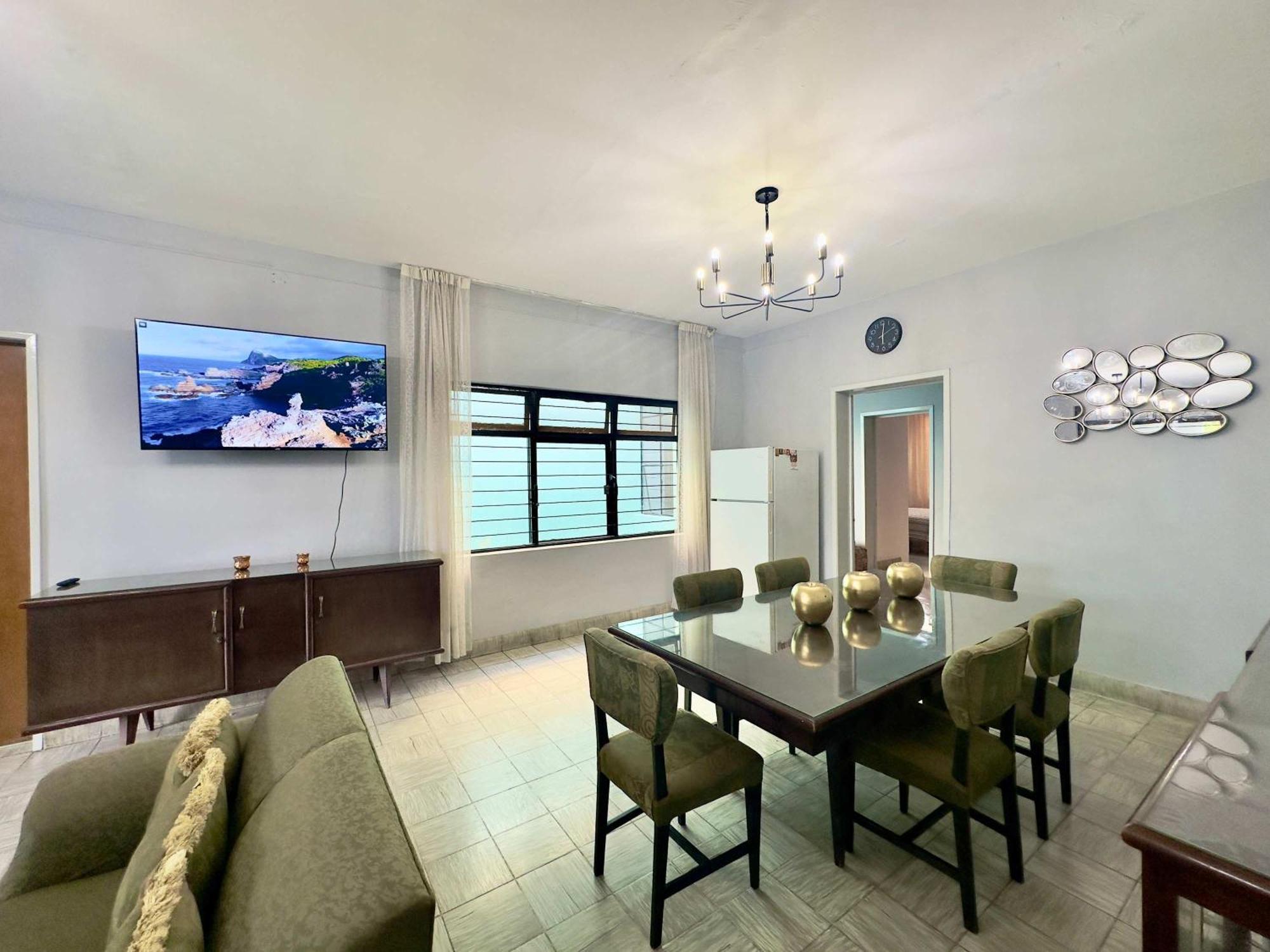 By Centro Medico Occidente 3 Br *