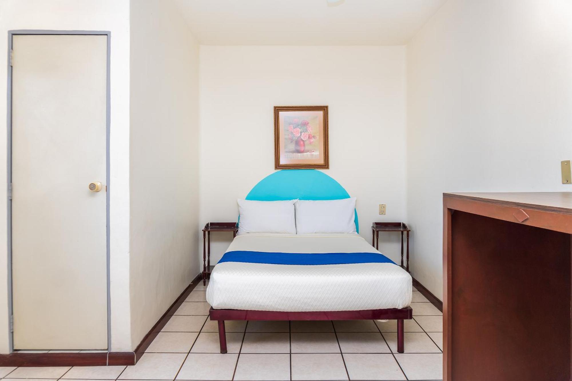Hotel Oyo Nueva York Guadalajara