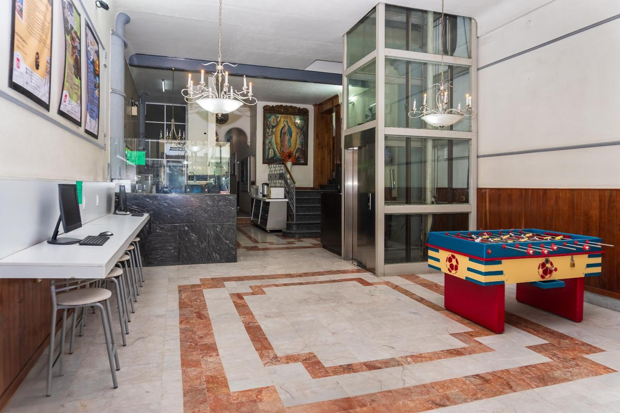 Hotel Oyo Nueva York Guadalajara