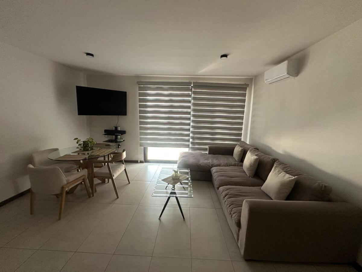 Departamento En Apartment *