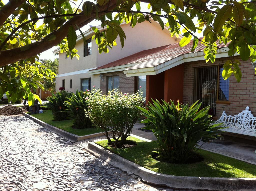 La Casita De Fraida Apartment
