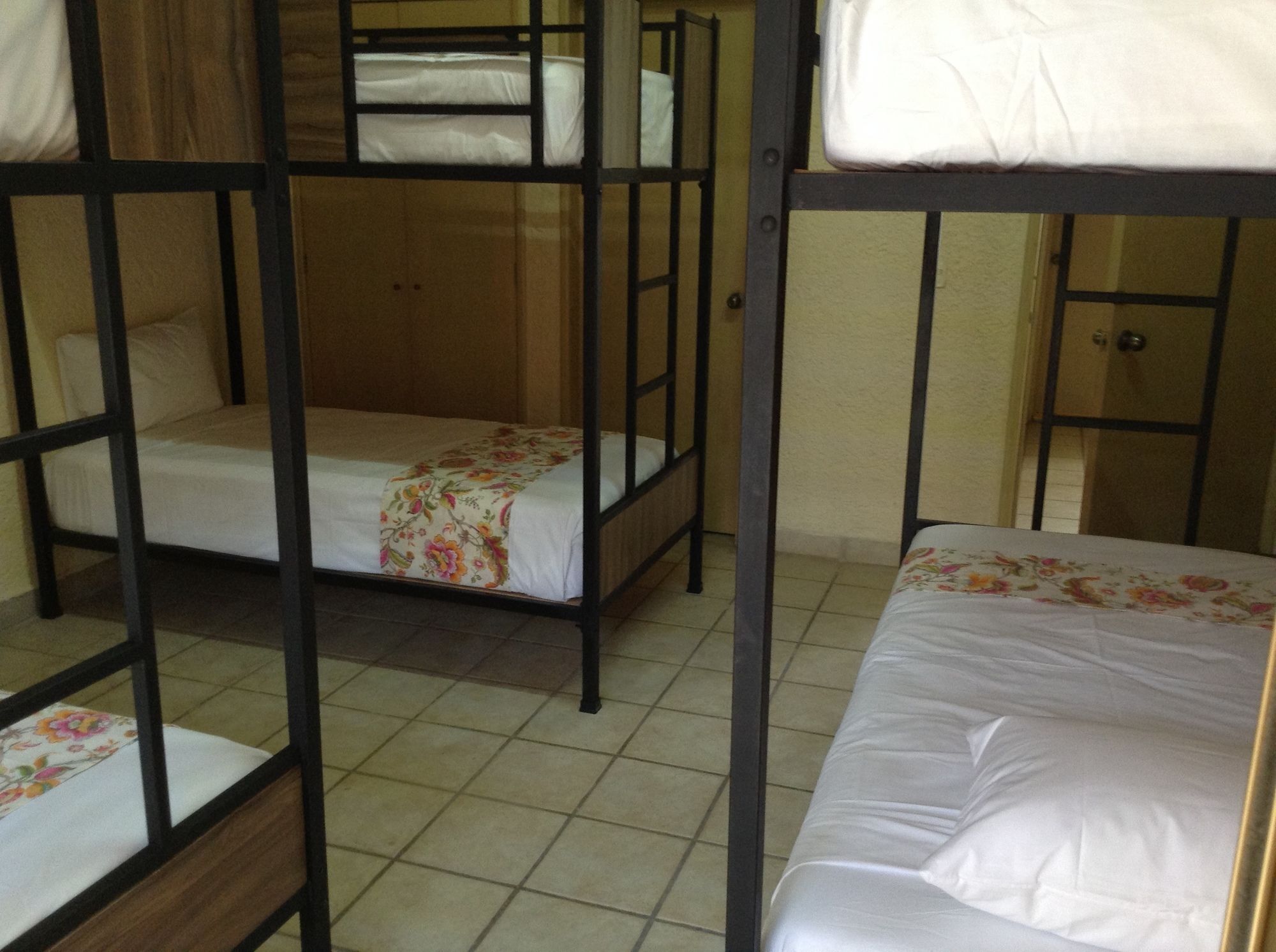 Hostalife Hostal