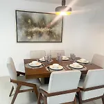Suite Jacarandas 103