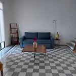 Casa Monarcas - Isabella