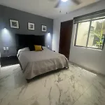 Casa Gran Plaza, Hermosas Y Comodas Habitaciones En El Corazon De Guadalajara