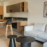 Mrw Modern 2 Bedroom Apartment Inara