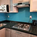 Confortable Y Moderno Espacio Con Ac