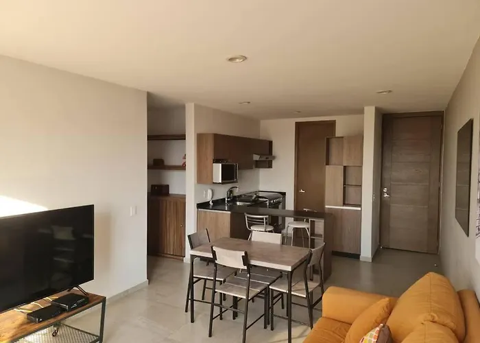 New And Gorgeous Apartament. Awesome Views!