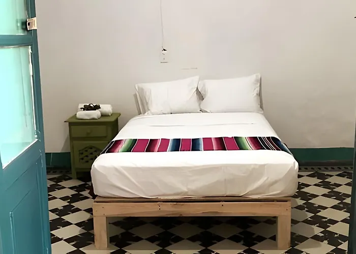 Guadalajara, Habitacion Privada En El Corazon Del Centro Historico Con Areas Comunes Y Banos Compartidas