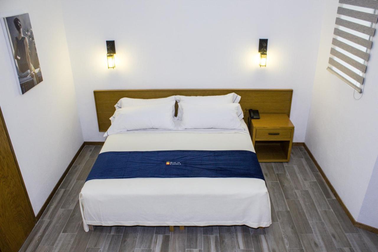 Real De Castilla Colonial 3*