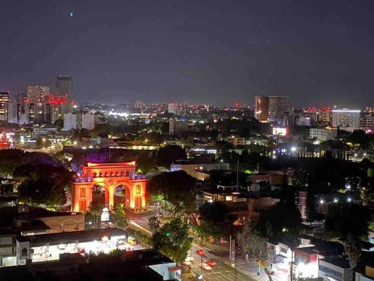 Apartamento Zona Minerva Vista Ciudad Alberca 3 Rec Gym Asador