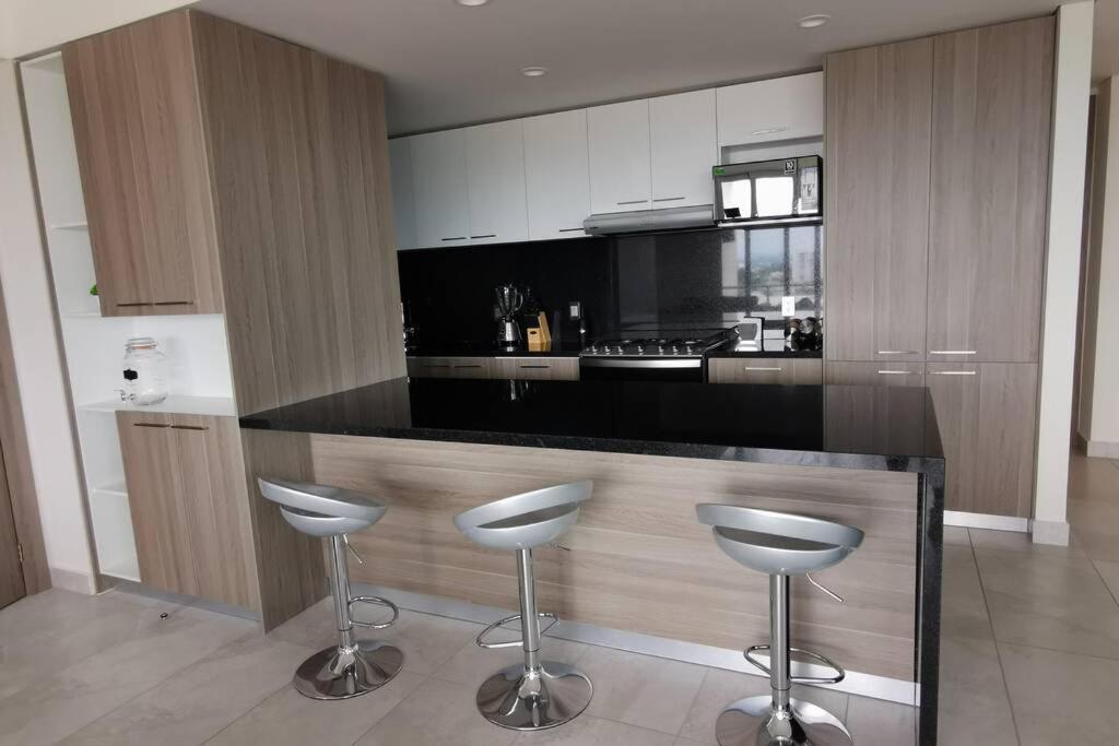 Departamento De Lujo Gdl Zona Minerva, Piso 8,excelente Vista *
