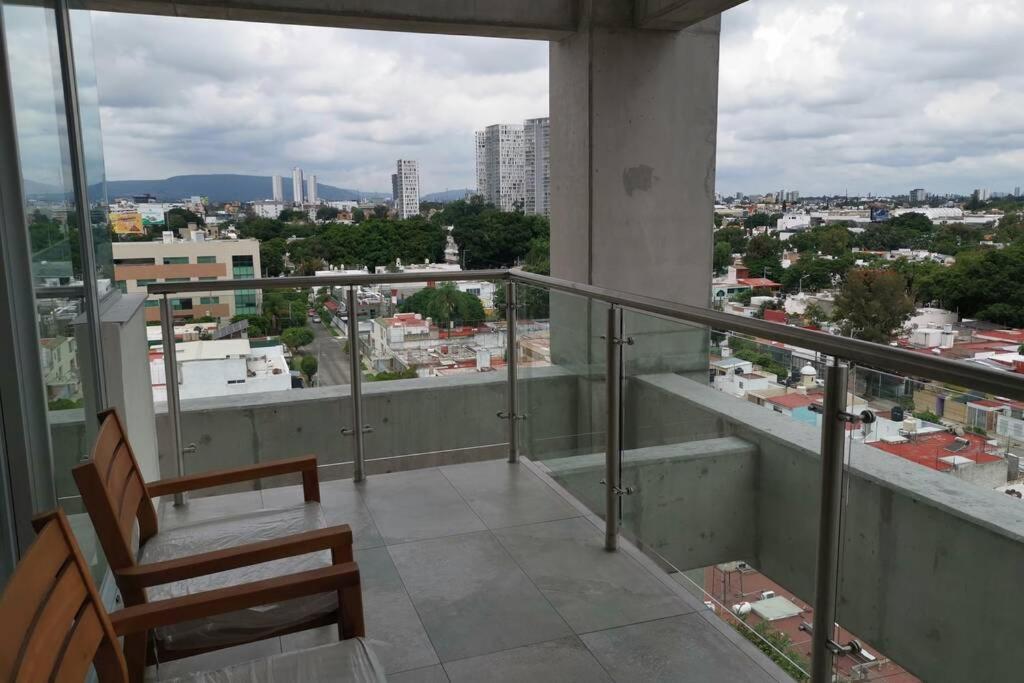 Departamento De Lujo Gdl Zona Minerva, Piso 8,excelente Vista Apartamento *