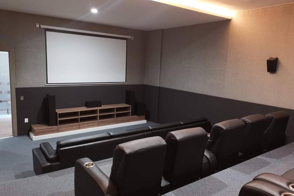 Apartamento Departamento De Lujo Gdl Zona Minerva, Piso 8,excelente Vista *