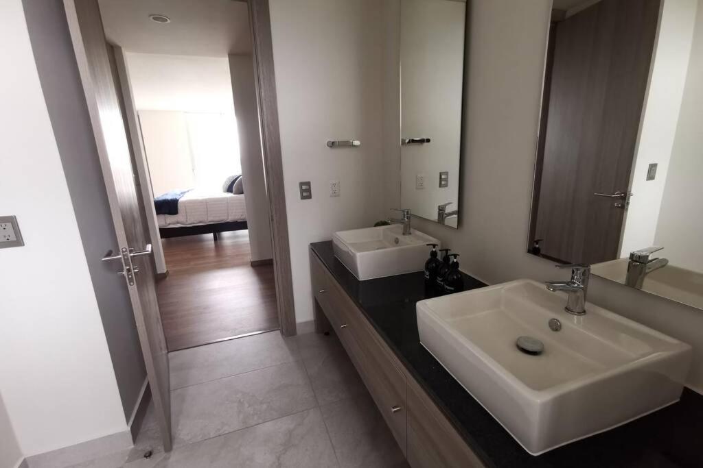 Apartamento Departamento De Lujo Gdl Zona Minerva, Piso 8,excelente Vista