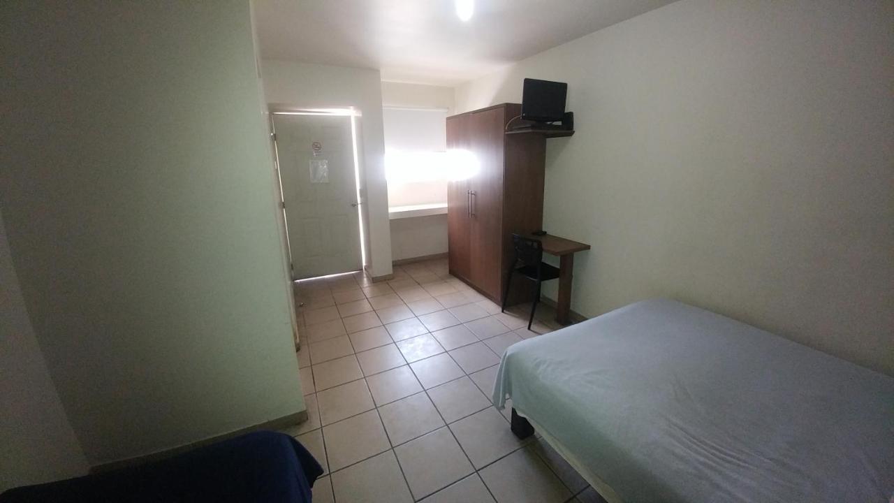 Montemorelos Suites Hotel