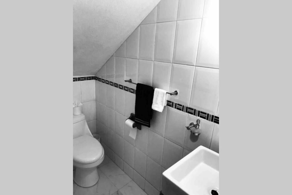 Apartamento Cerca De Plaza Galerías, Est Chivas, Metropolitano *
