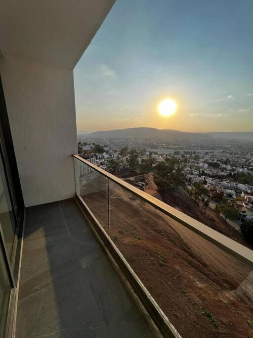 New And Gorgeous Apartament. Awesome Views! *
