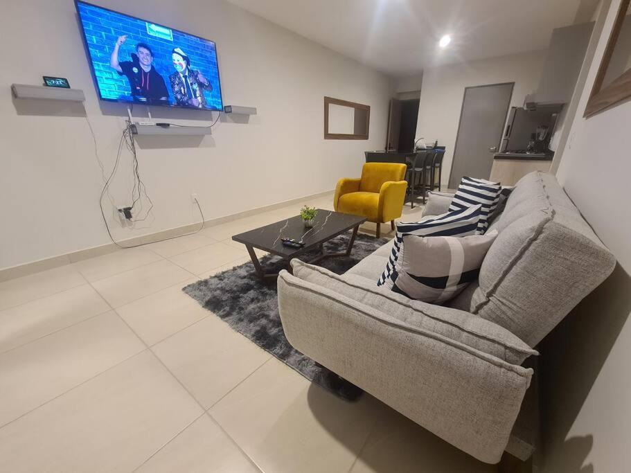 Apartamento Departamento Con Vista Increible En Piso 16 *