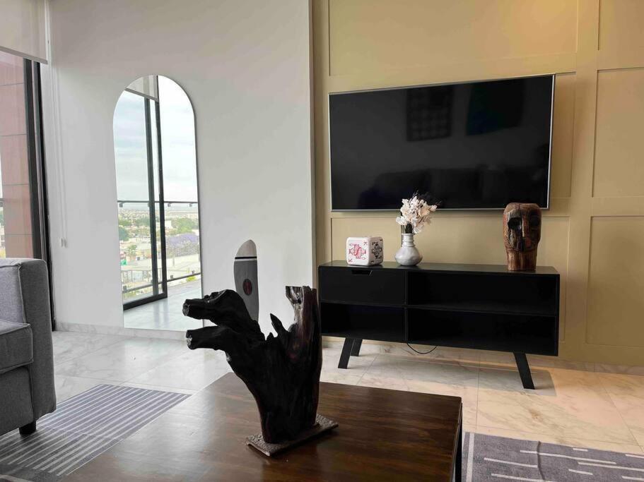 Elegante En Zona Financiera / Limpieza Diaria * Guadalajara