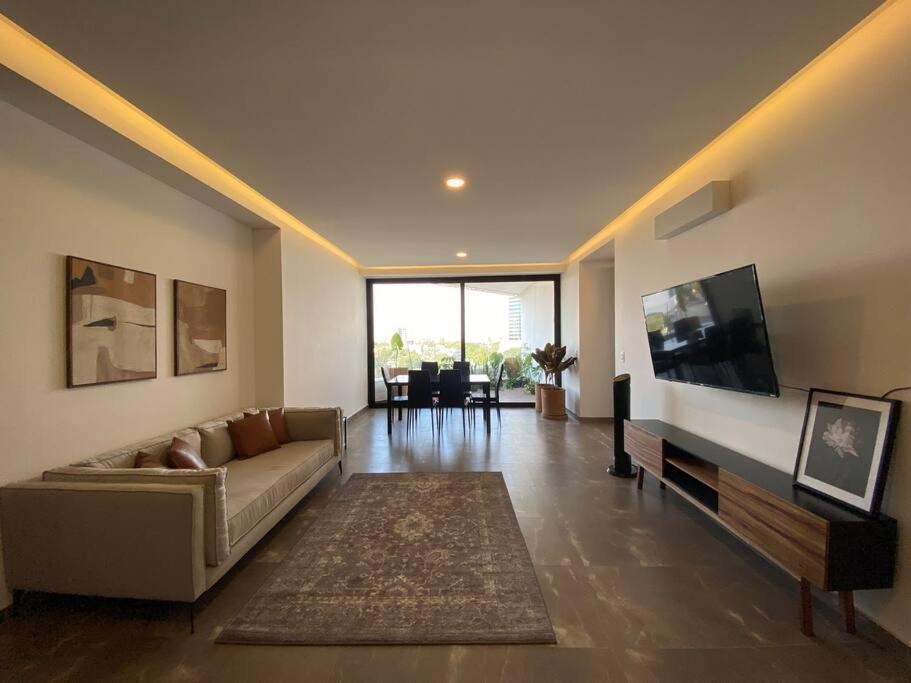Apartamento Depa Enfrente Del Riu @serra Guadalajara