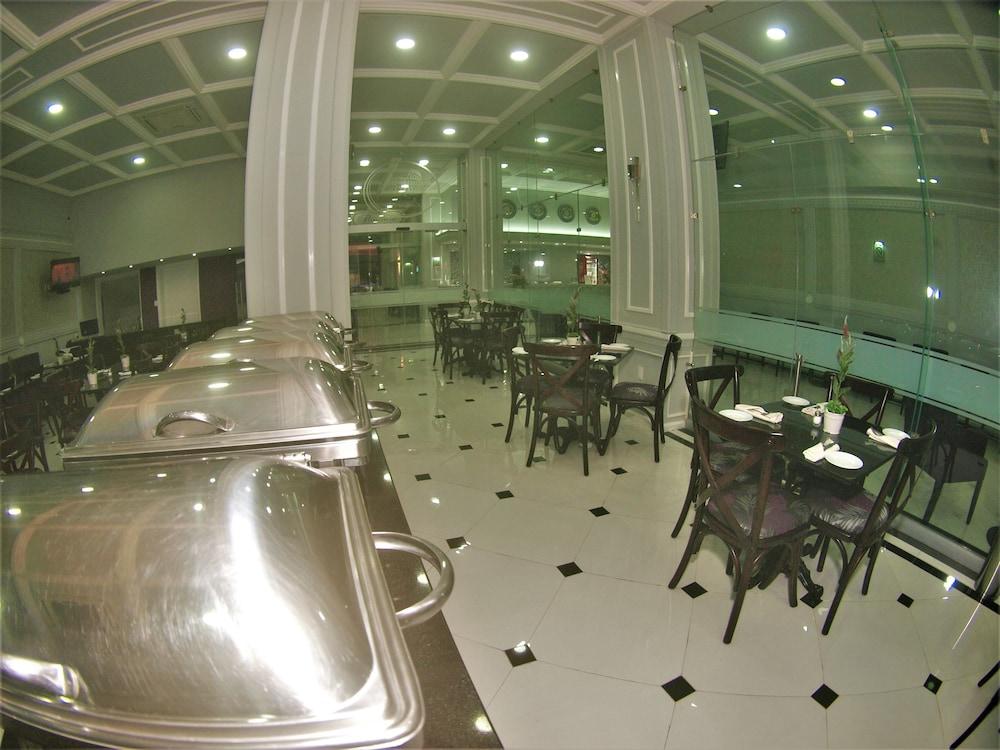 Roma In Downtown 4* Guadalajara