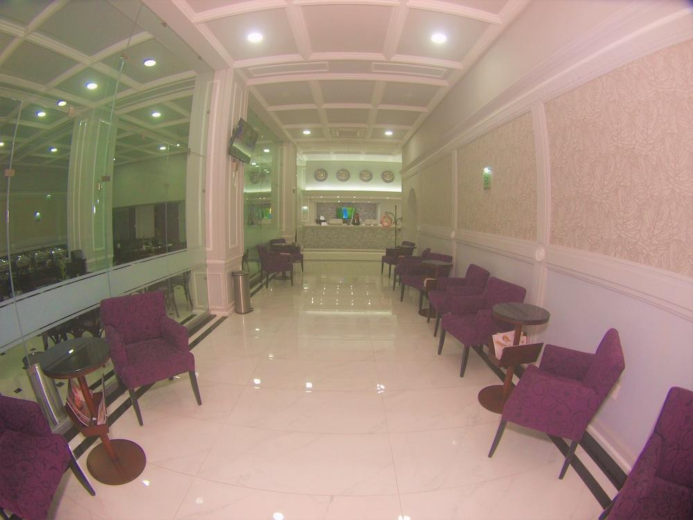 Hotel Roma In Downtown Guadalajara