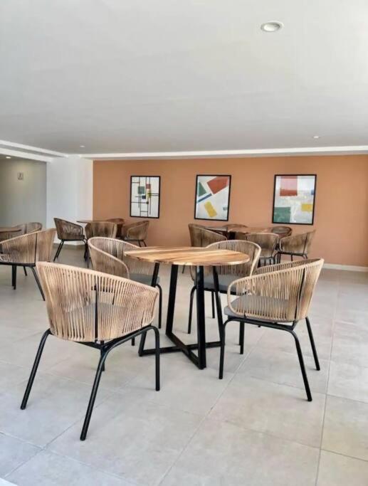 Hermoso Departamento De Lujo Cerca Del Auditorio Telmex Apartamento *