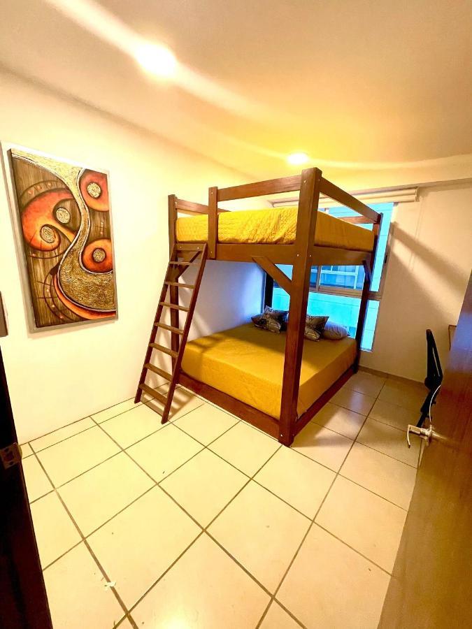 Apartamento 3 Recamaras Con Alberca Y Gym En 
